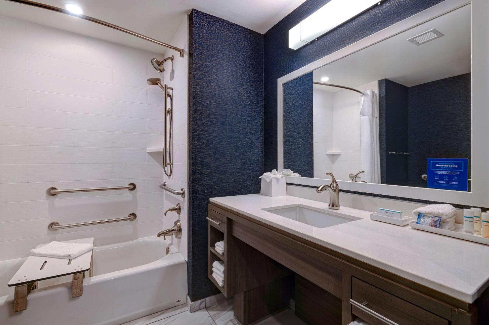 Home2 Suites By Hilton Nashville Downtown-Metrocenter Buitenkant foto