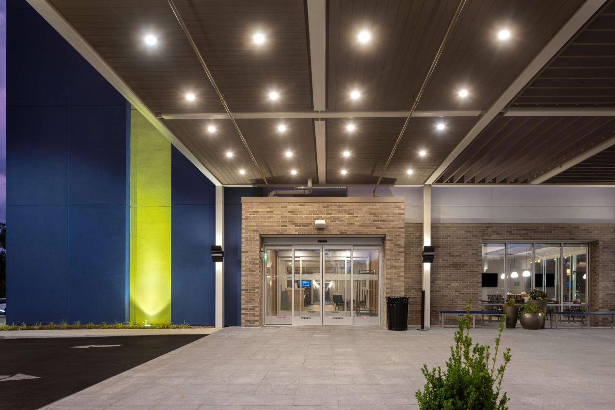 Home2 Suites By Hilton Nashville Downtown-Metrocenter Buitenkant foto