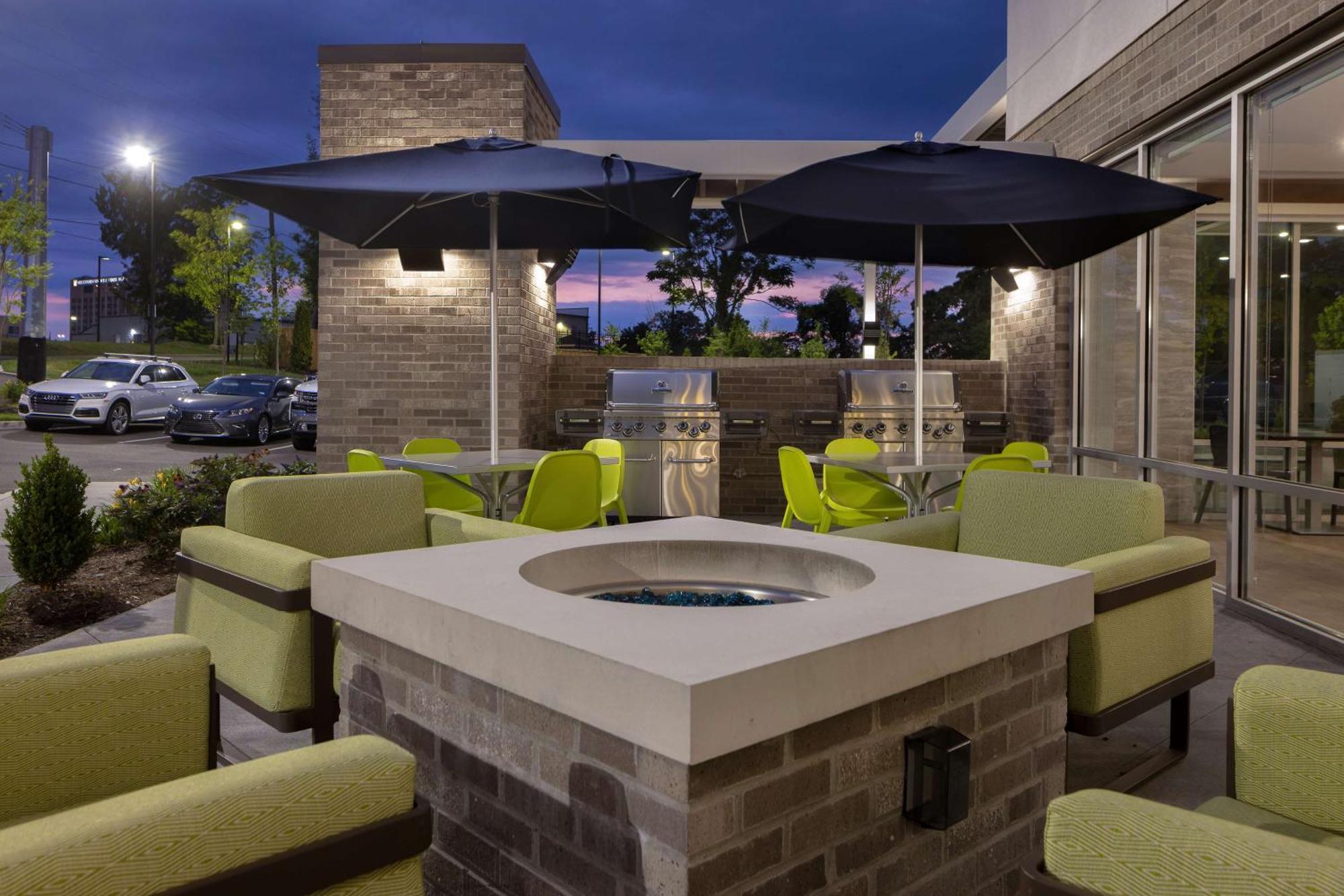 Home2 Suites By Hilton Nashville Downtown-Metrocenter Buitenkant foto